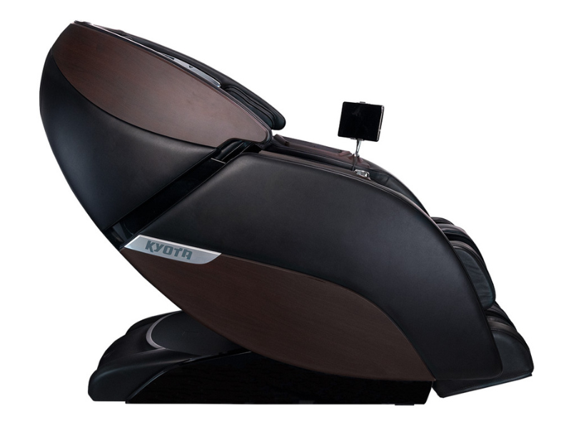 Kyota Nokori M980 Syner-D Pre-owned Massage Chair' Side View