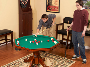 Hathaway Kingston 48" Poker Table Combo Set on display
