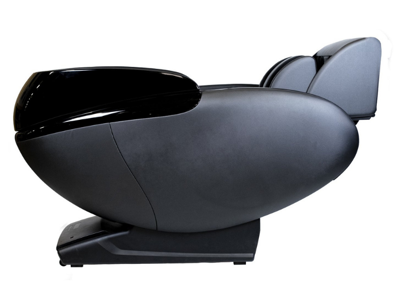 Kyota Kaizen M680 Pre-owned Massage Chair's Full Recline Position