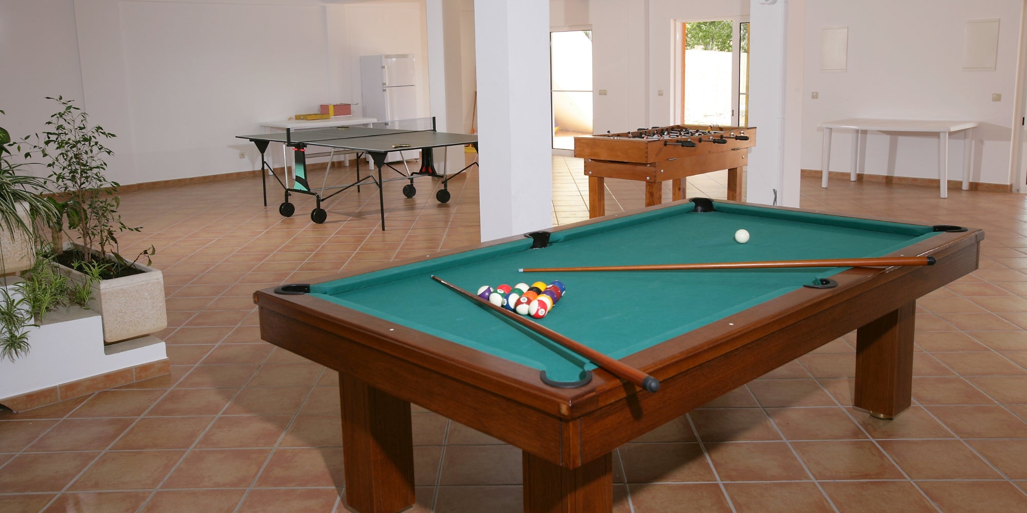 10 Absolutely Awesome Games for Home Game Room