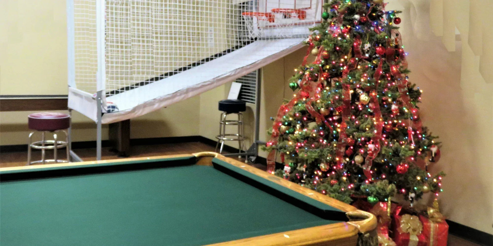 Hosting a Holiday Tournament at Home