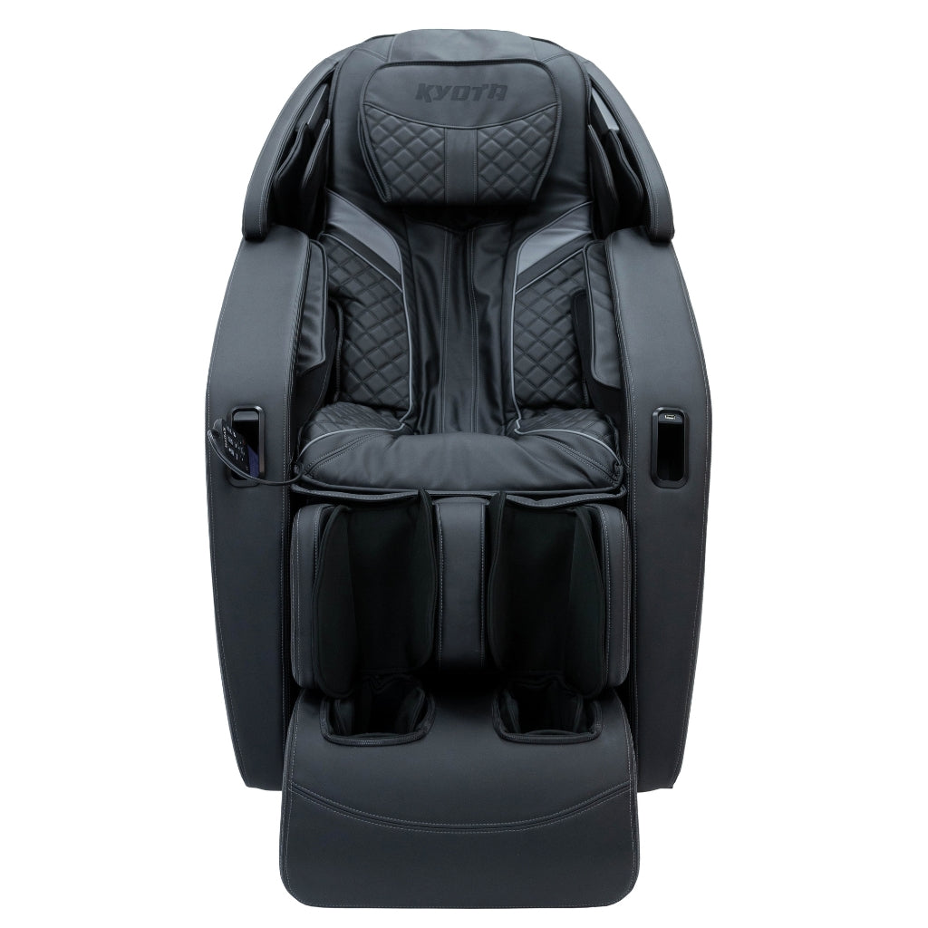 Kyota Yugana M780 4D Pre-Owned Massage Chair Front - Game Room Spot