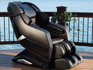 Infinity Celebrity 3D/4D Pre-owned Massage Chair on Display